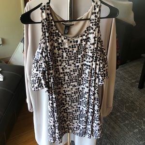 Alfani Woman cream polka dot blouse